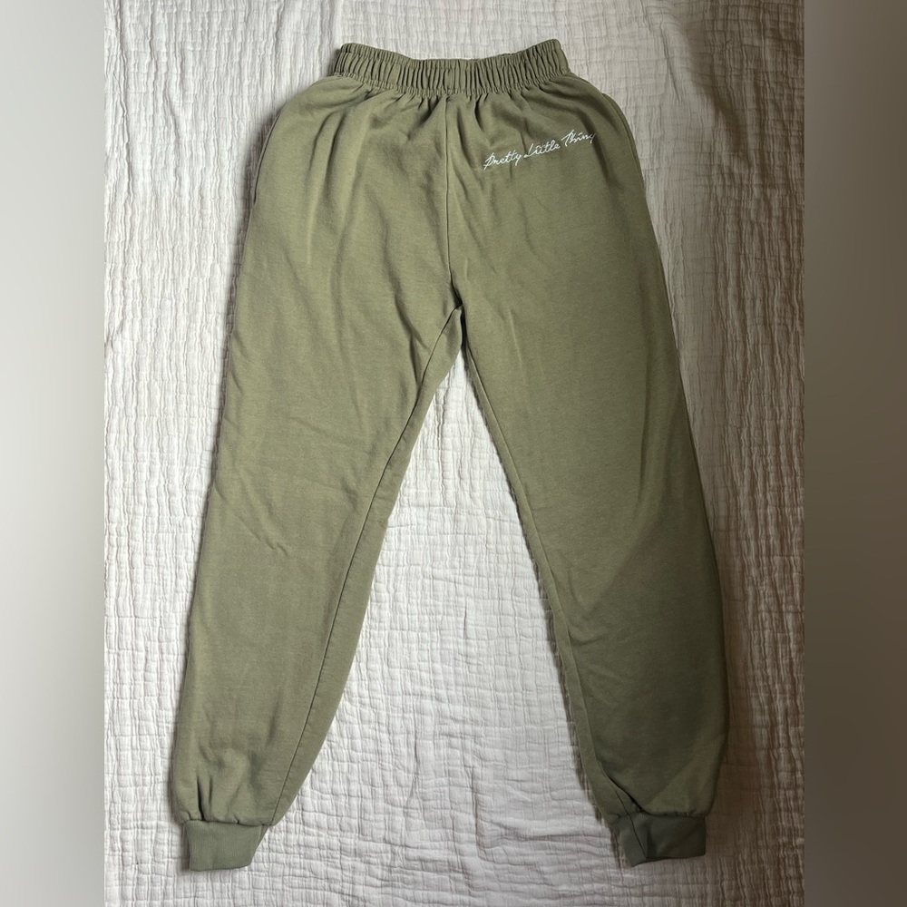 Pretty Little Thing Sweatpants